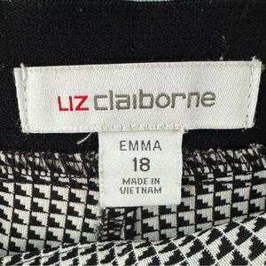 Liz Claiborne Pant Black and White Geometric Design